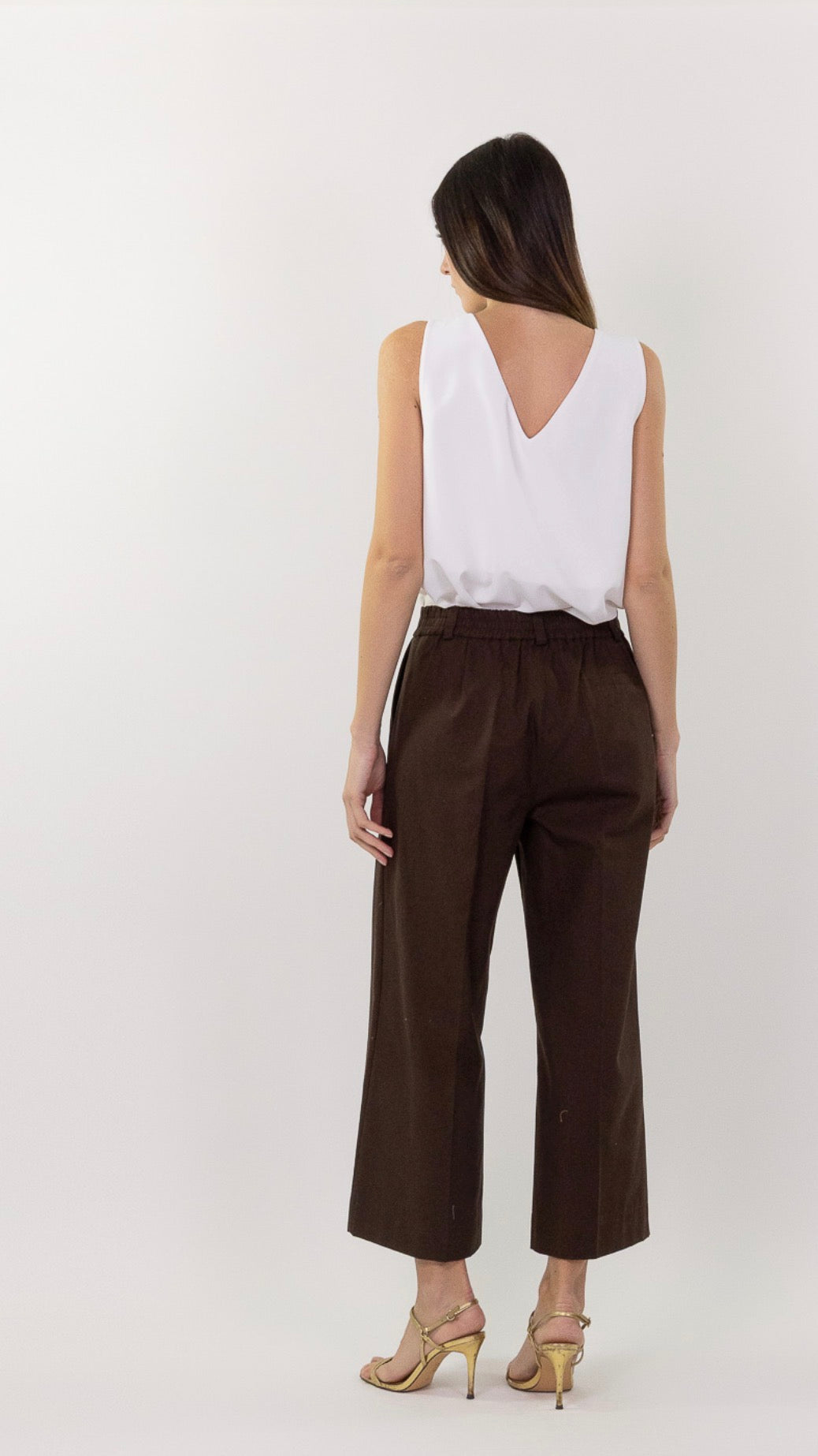 Pantalone ampio alla caviglia