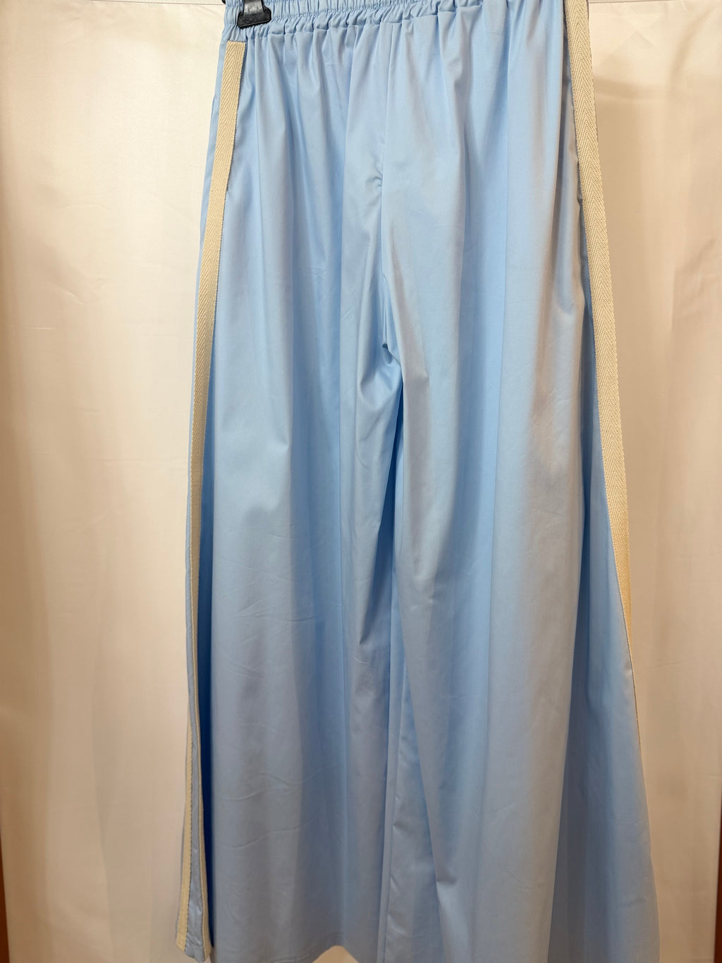 Pantalone palazzo con banda laterale
