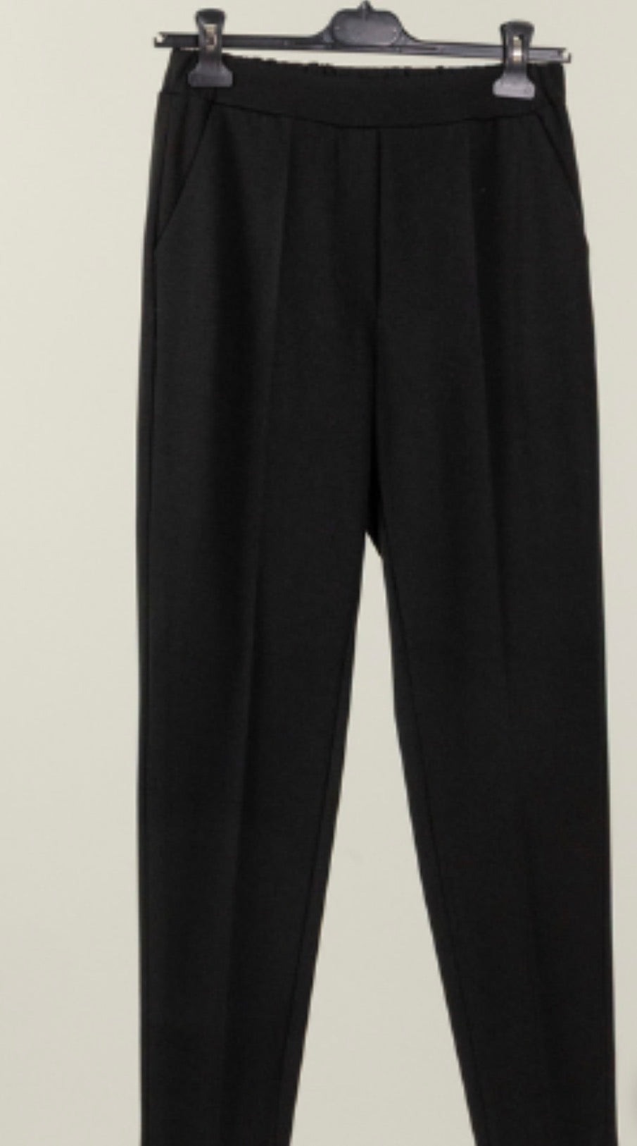 Pantalone sigaretta