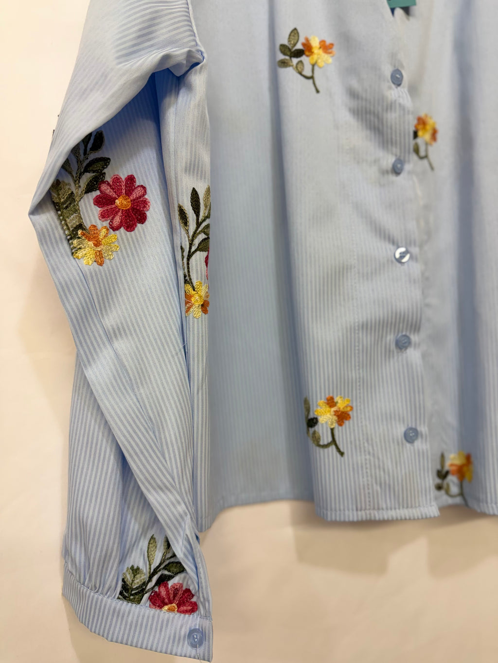 Camicia ricamo fiorellini