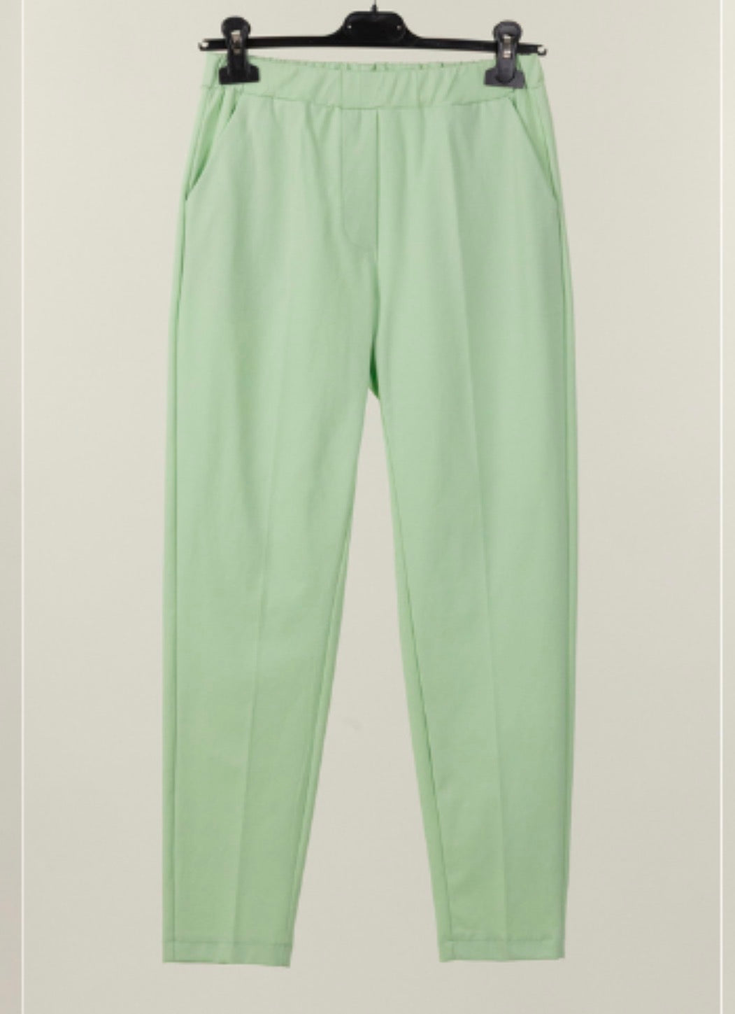 Pantalone sigaretta