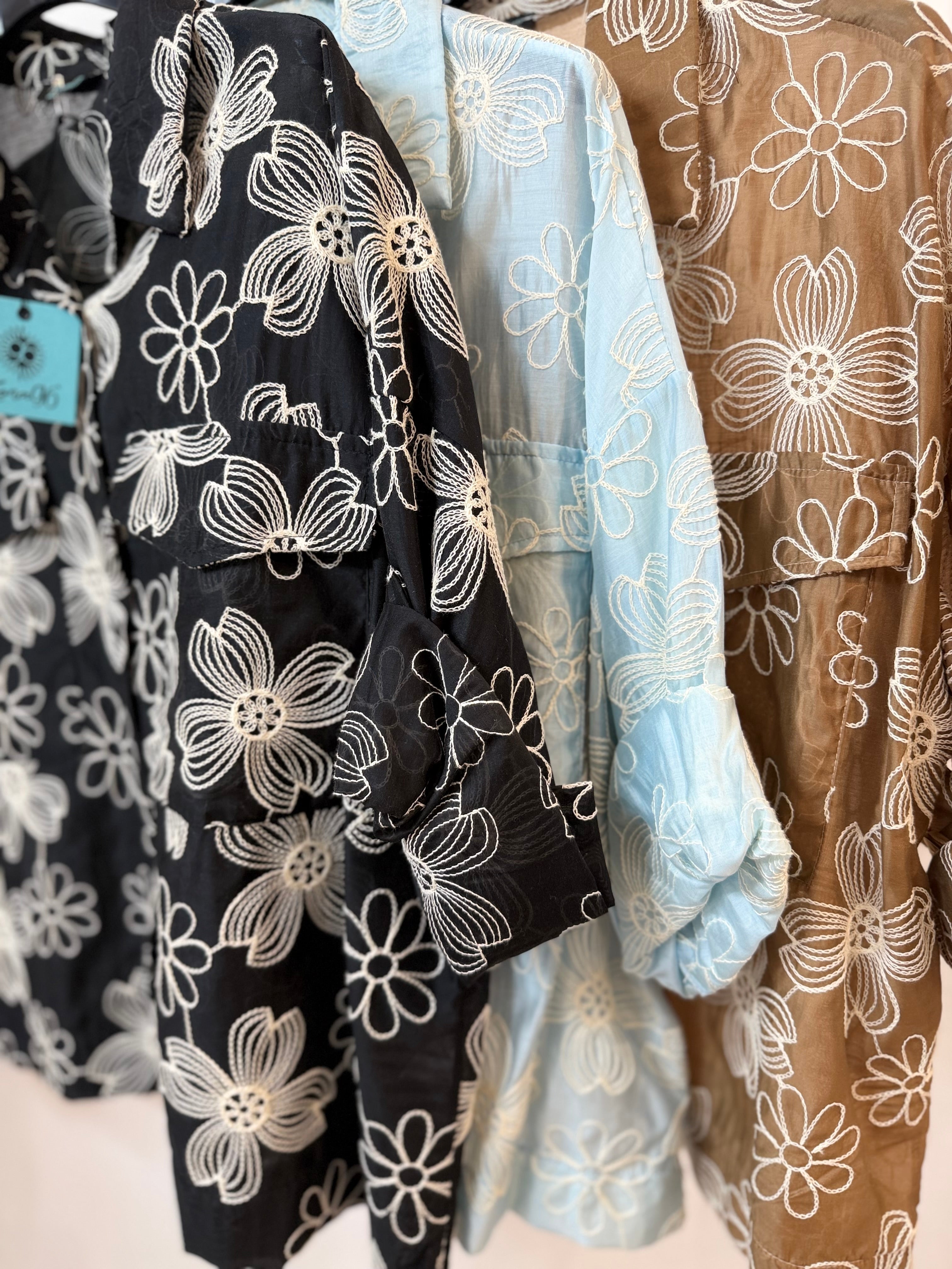 Camicia ricamo margherita