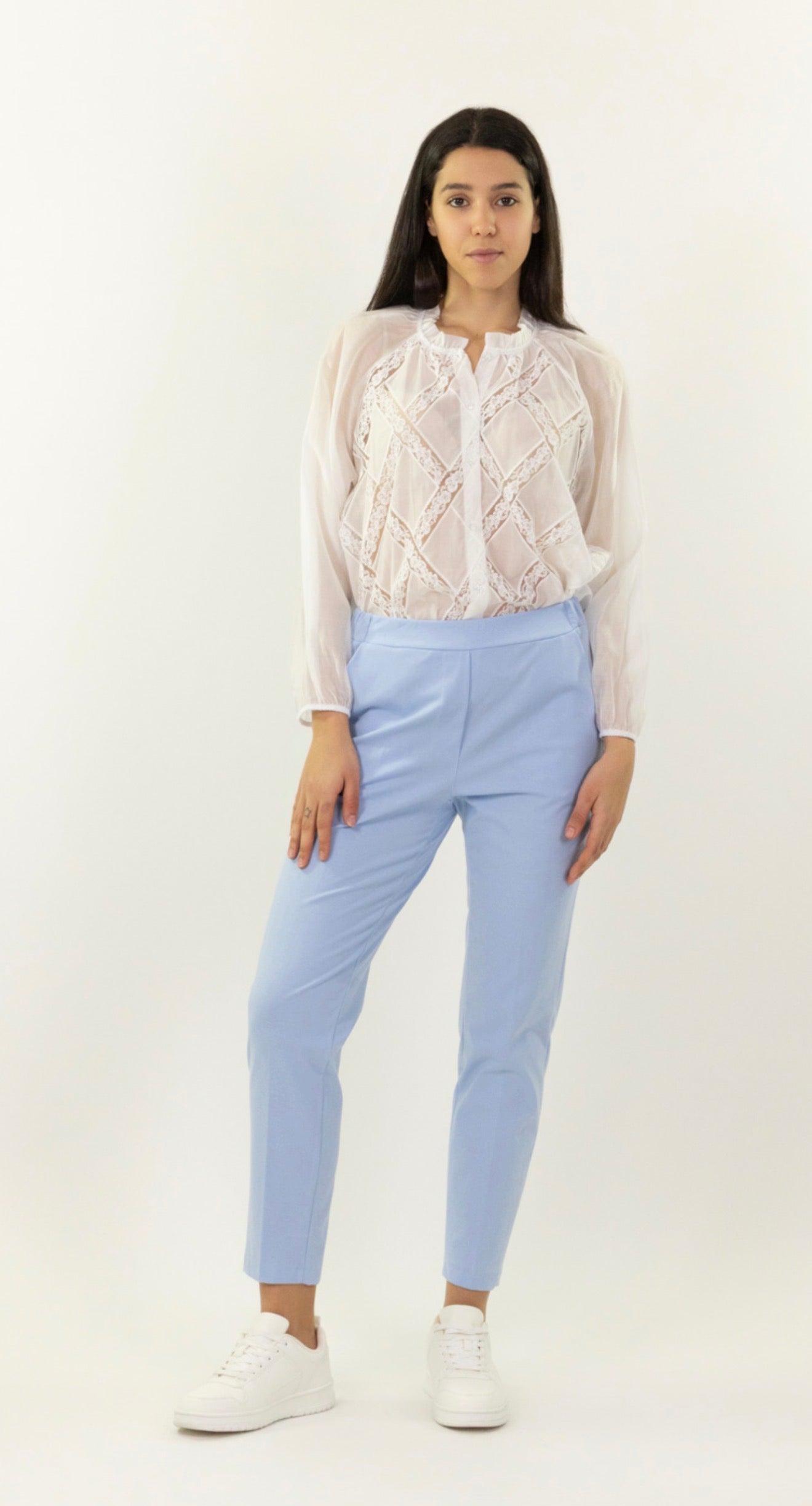 Pantalone sigaretta
