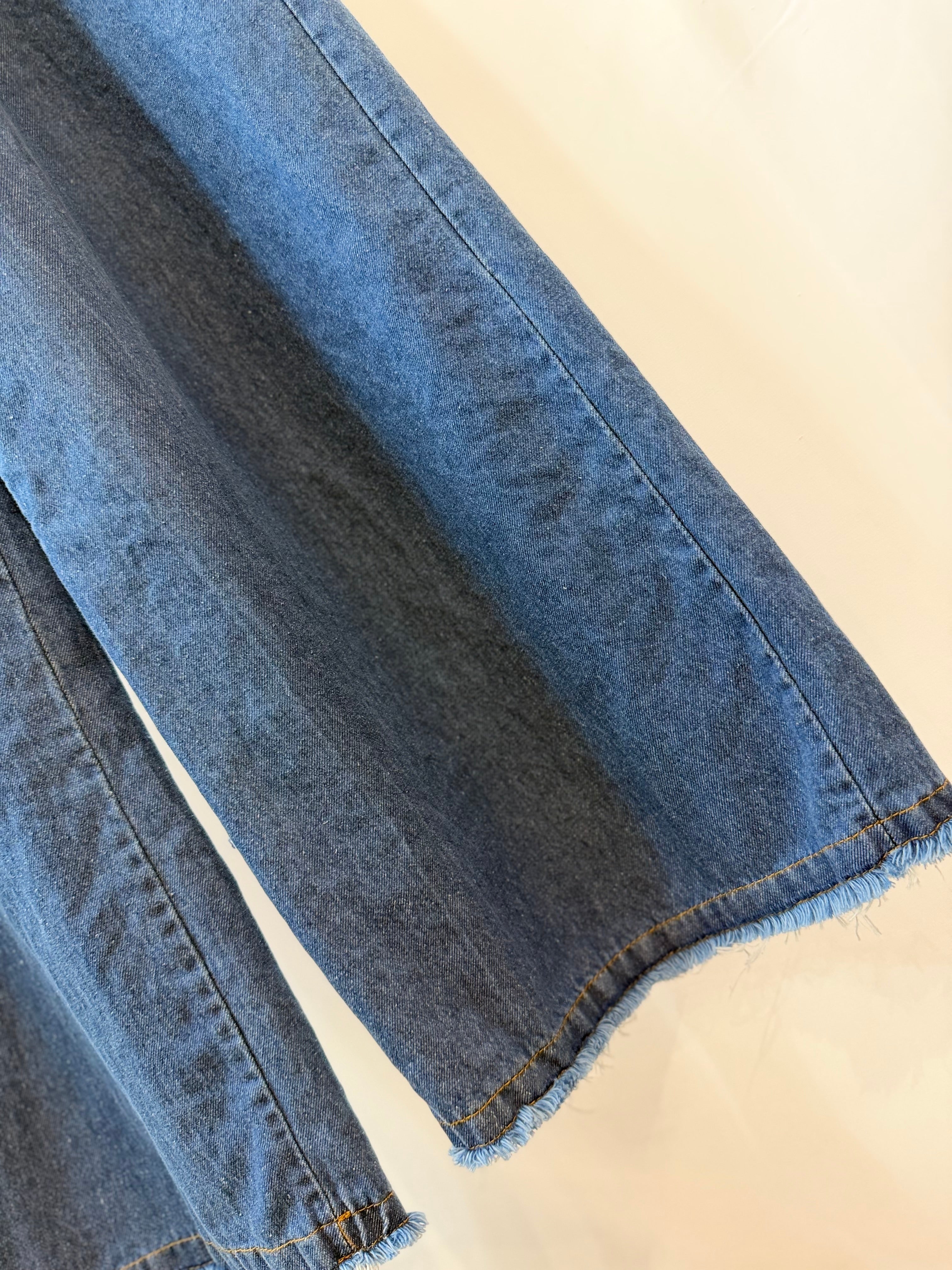 Jeans sfrangiato