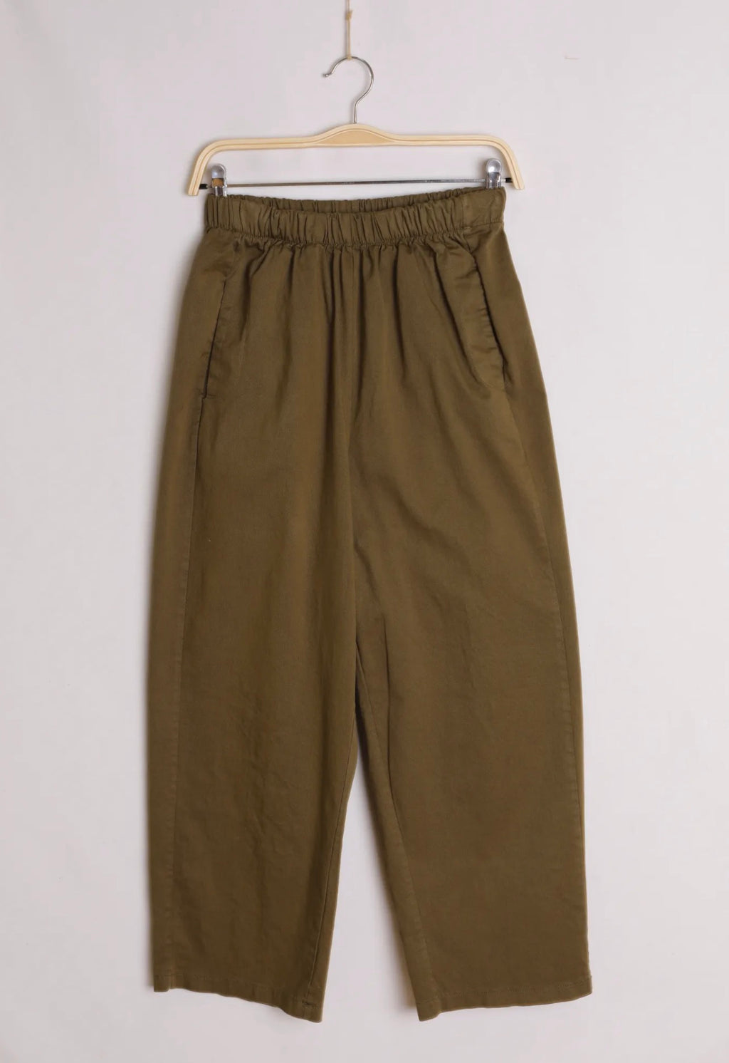 Pantalone con elastico