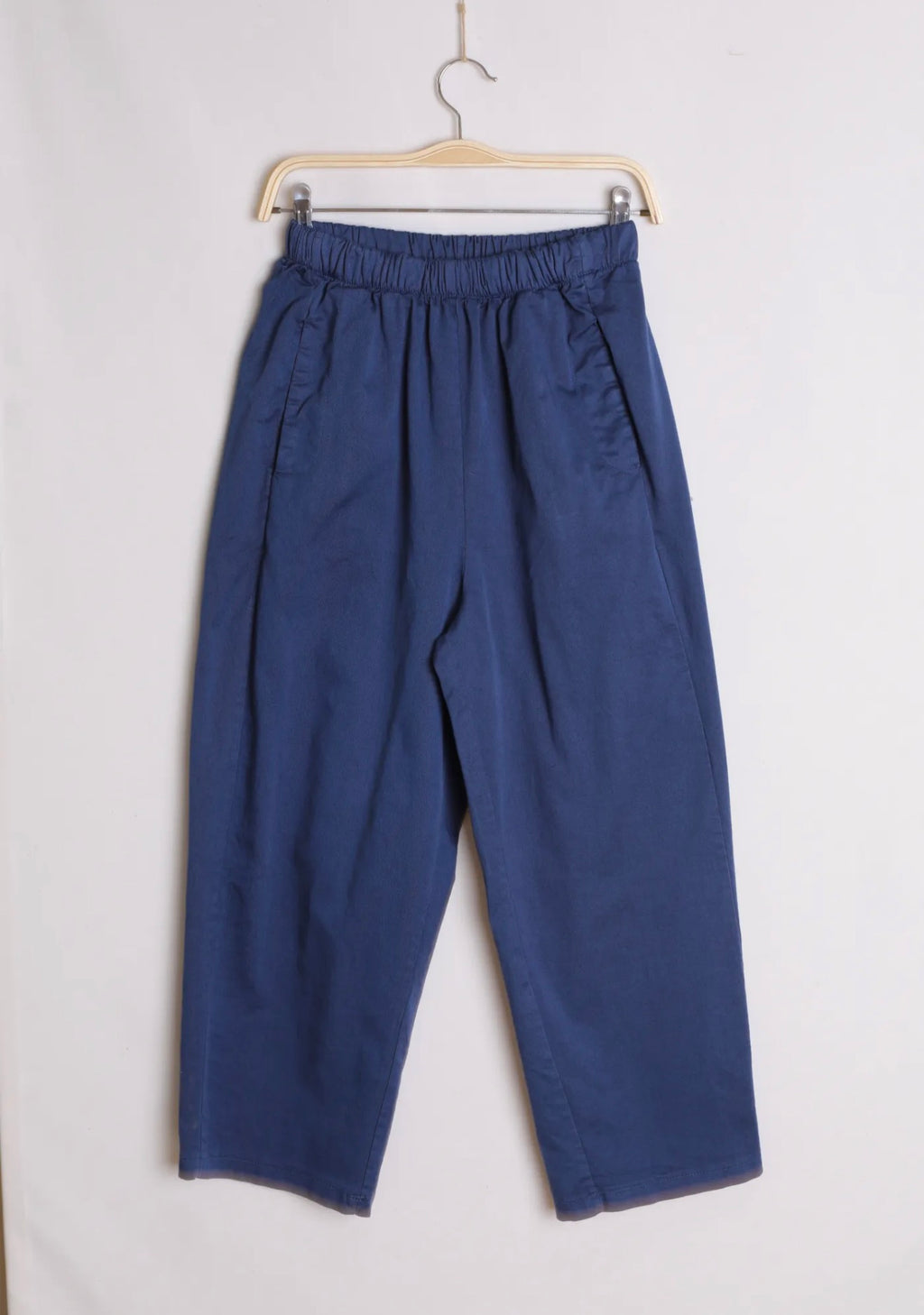 Pantalone con elastico