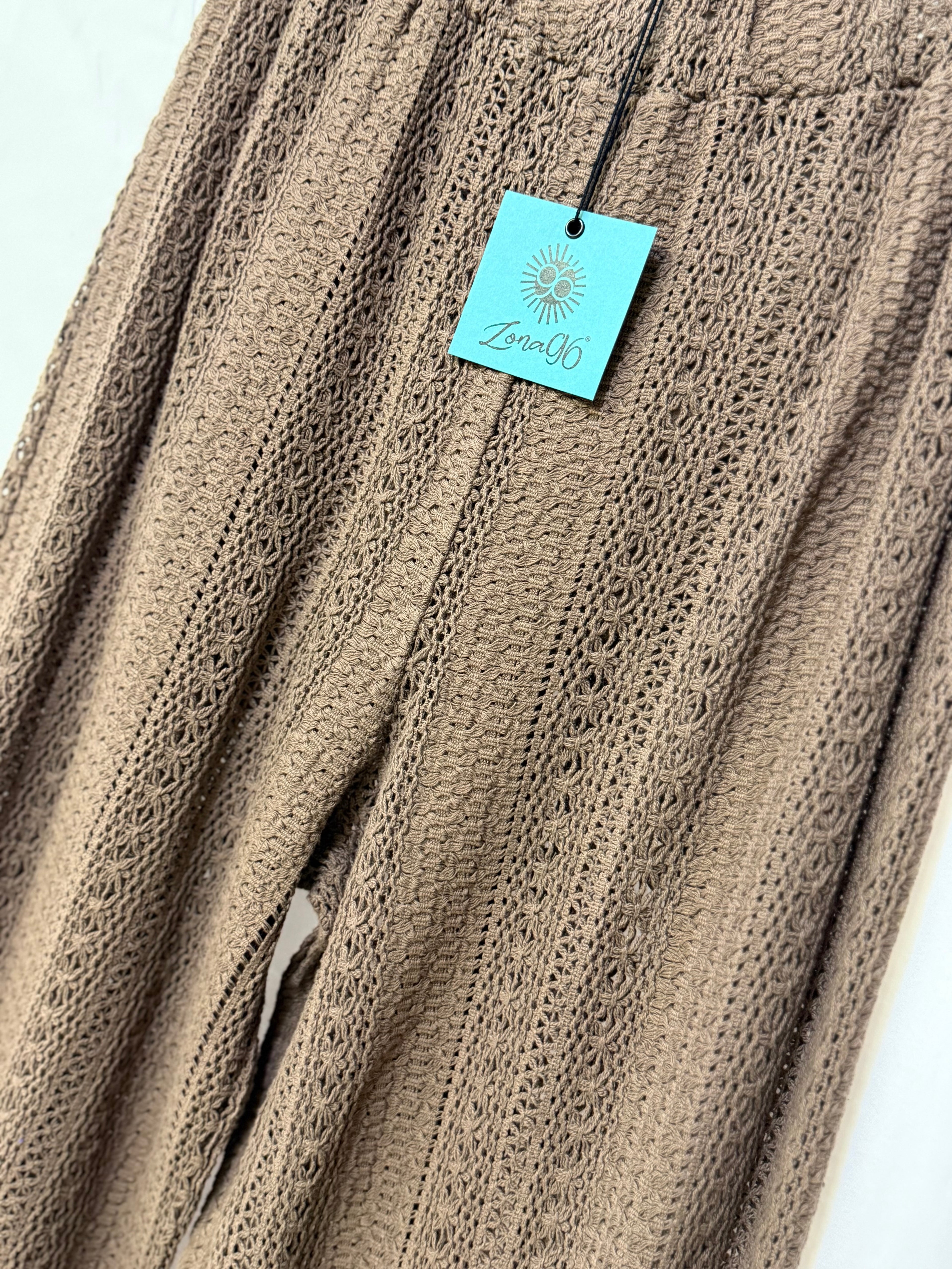 Pantalone operato