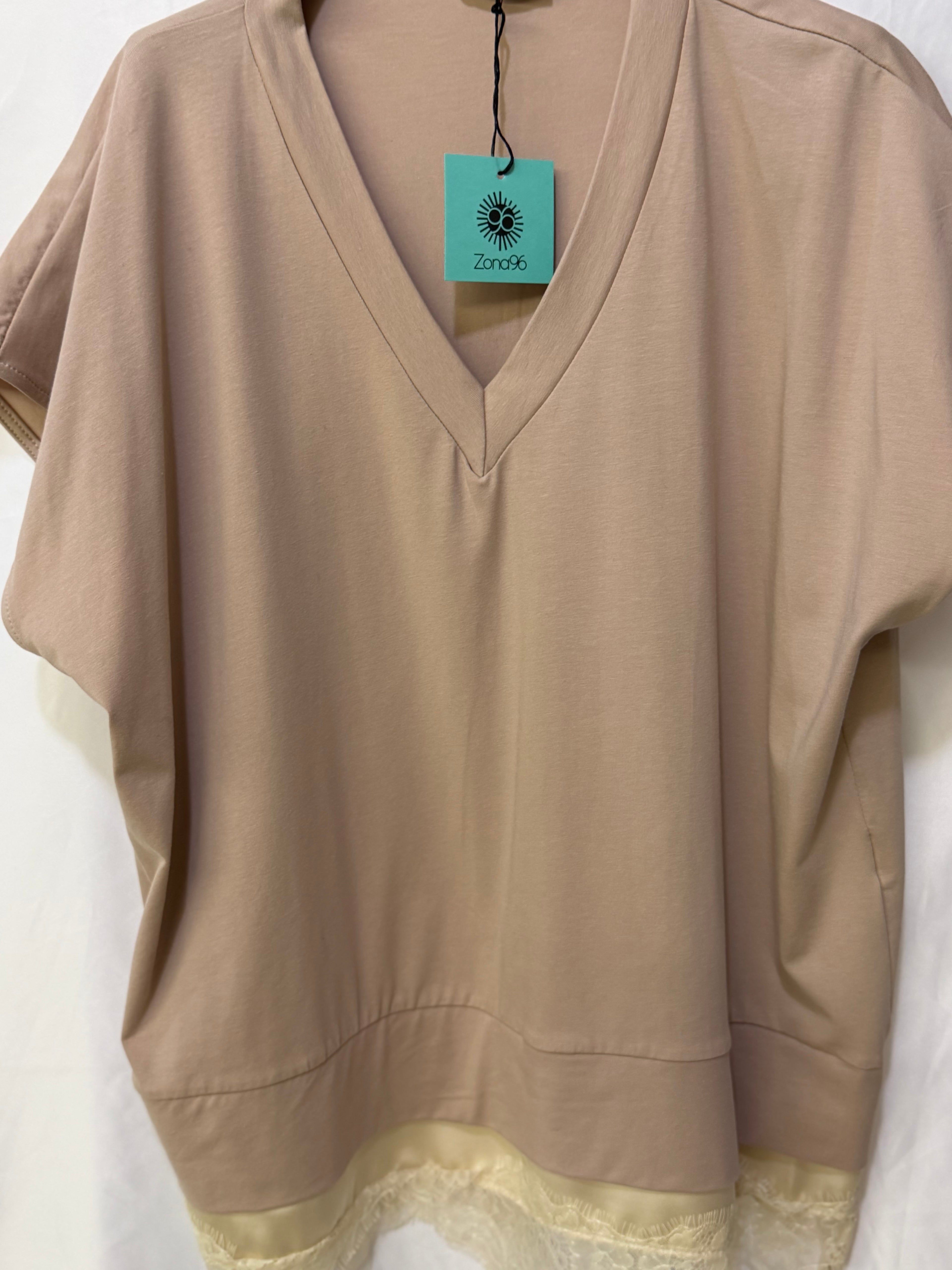 T-shirt pizzo